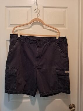 Wrangler Men's Cargo Shorts in Navy Blue Size 44